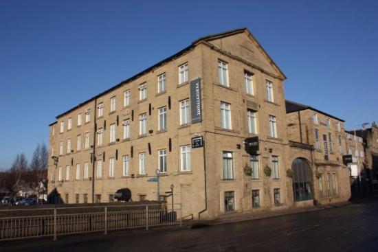 Cambridge Hotel Waterfront Brighouse Bagian luar foto