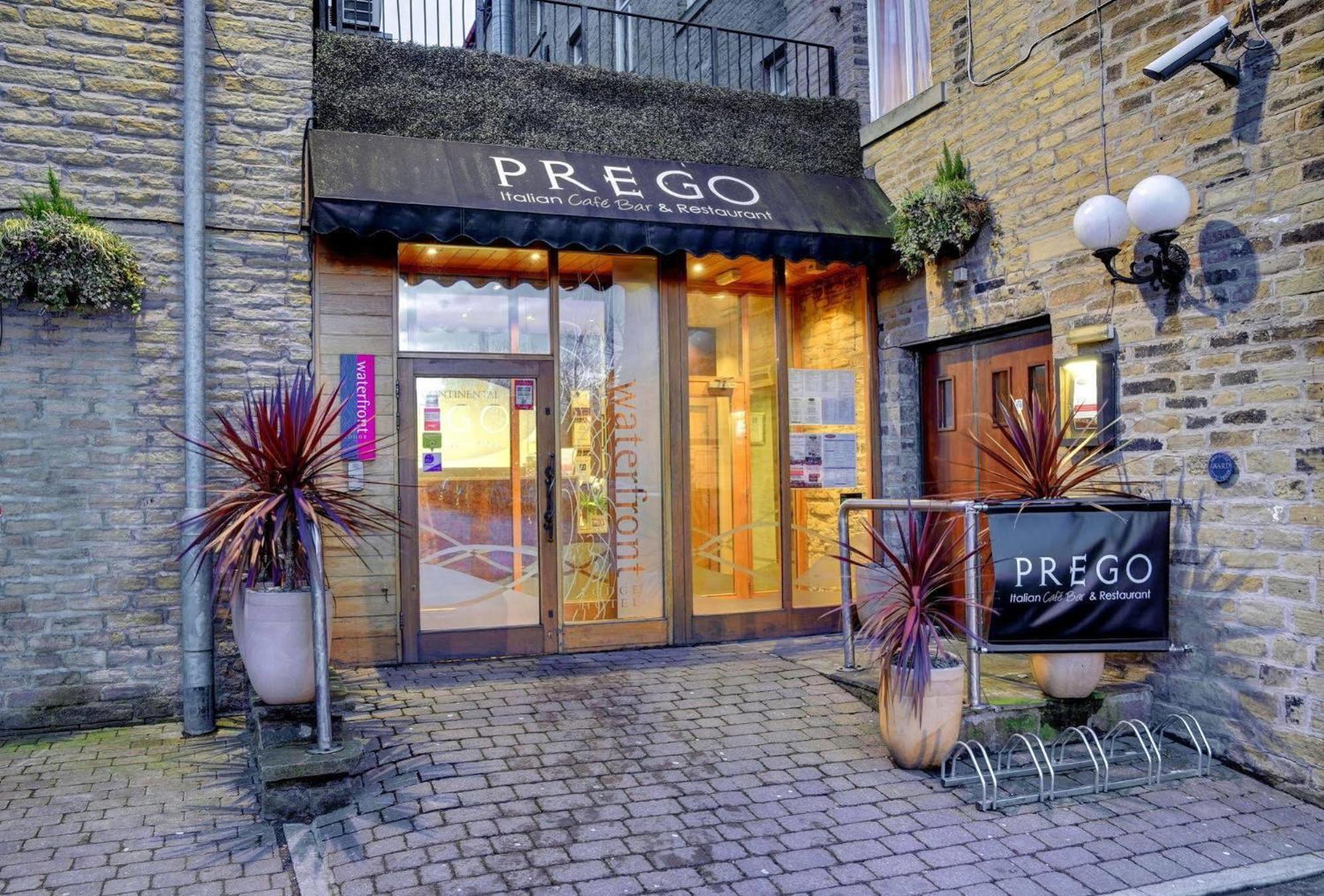 Cambridge Hotel Waterfront Brighouse Bagian luar foto